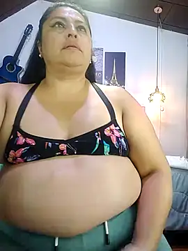 Keyla01_ Adlı Modelin Canlı XXX Sohbeti