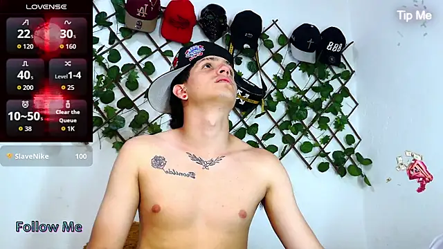 Show de Themasterhades_777 na webcam