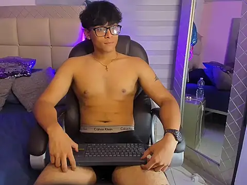 mathias_oberlin Live XXX Chat