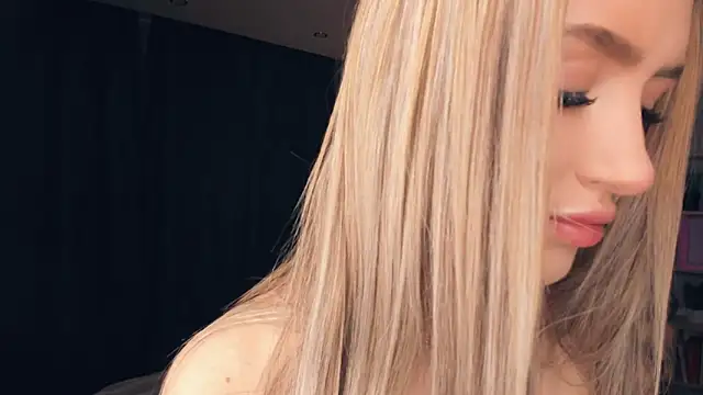 IsaVesco 即時 XXX 聊天