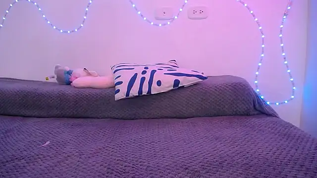 Valery_tiny's Live XXX Chat