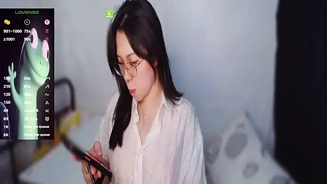 Xiao_Yi_0814 Adlı Modelin Canlı XXX Sohbeti