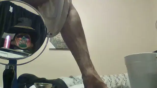 XXX chat uživo modela hailzeffn