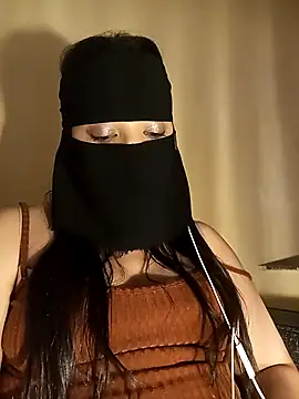 LONA-_- Pertunjukan Webcam