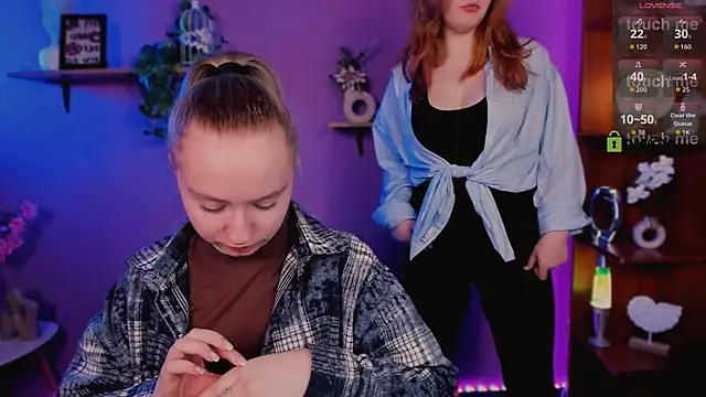 mila_glow1 élő XXX-chatje