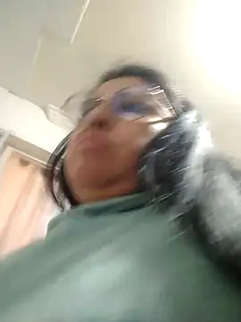 Chat XXX ao vivo de Keyla01_