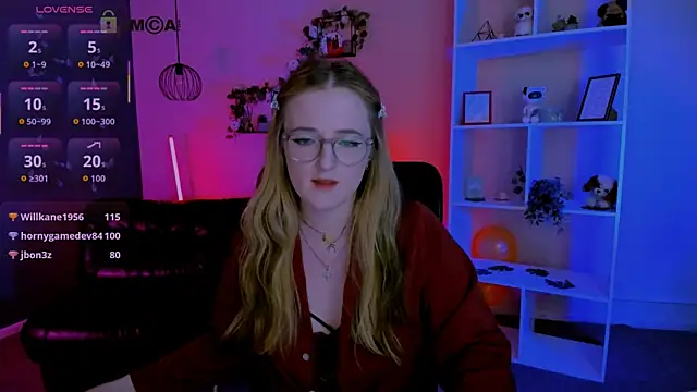 luna_berryy Chat XXX live