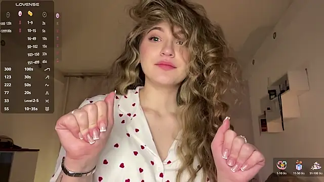 1Kellynaive's Live XXX Chat