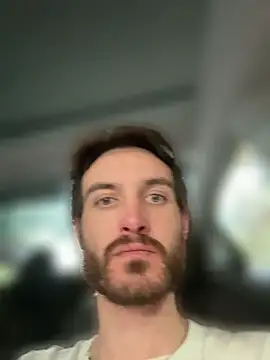 XXX chat uživo modela BarryAllen210