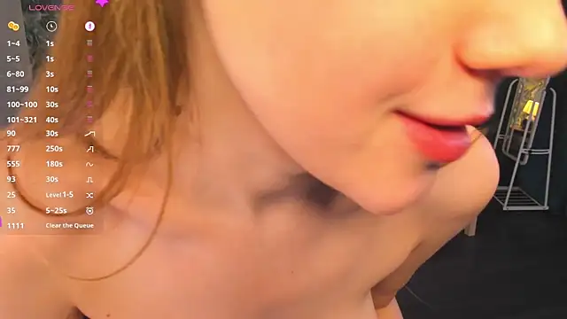 OdellaFrake – Live XXX-chat