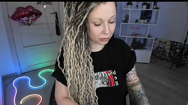 دردشة HoneySallyMoore الجنسية المباشرة