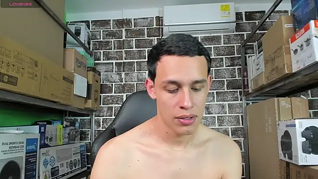 Вебкам-шоу 69osiris