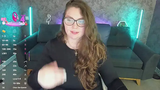 Chatroom XXX en direct de LuxSopphia