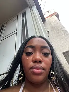 Chat XXX en directo de MonicaSex_