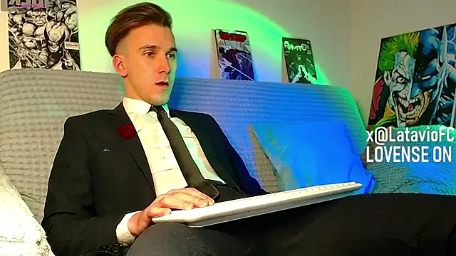 Midnighter_ Live XXX-Chat