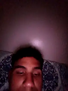 UnbowedAgronomy: διαδικτυακό σόου στην κάμερα