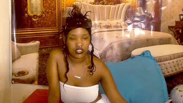 EroticSexyPrada's Live XXX Chat