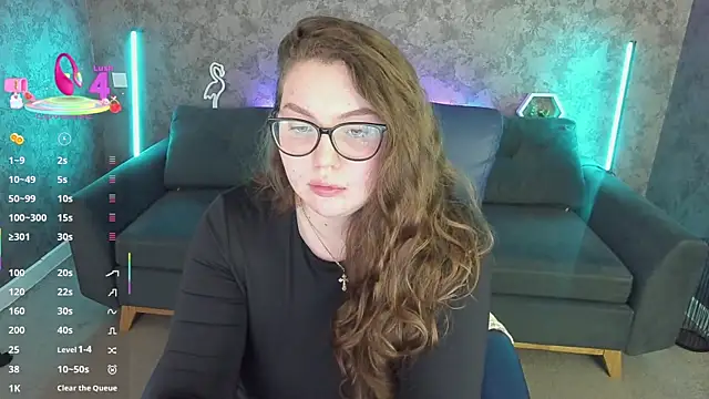 LuxSopphia Live XXX-Chat