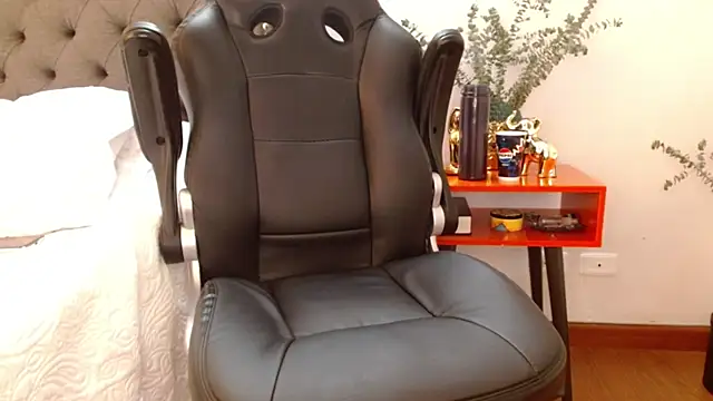 แชท XXX สดของ Valentina-Ferrer