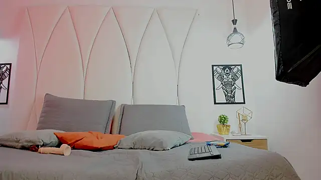 Mia_Reyesjs – Live XXX-chat