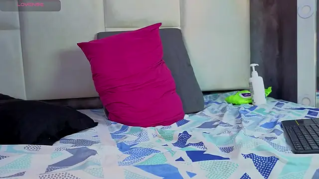 Rachel_Donnelly Live XXX-chat