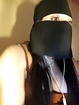 دردشة LONA-_- الجنسية المباشرة