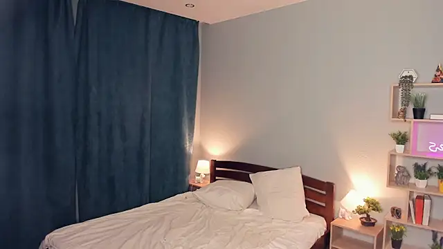 IsaVesco's Live XXX Chat