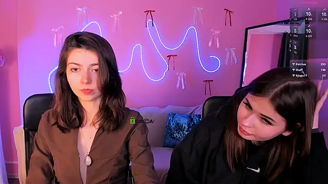 kitniss_dreamy: онлайн-секс-чат