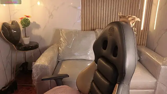 Chat XXX en directo de _ceeleste_cute_