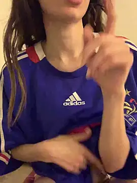 Онлайн чат XXX Labelleamira