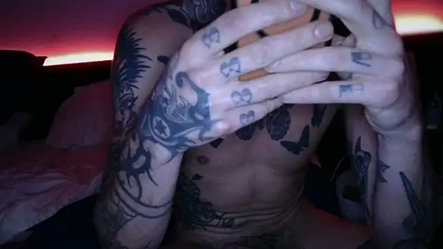 parTyboyTX webkamerás műsora