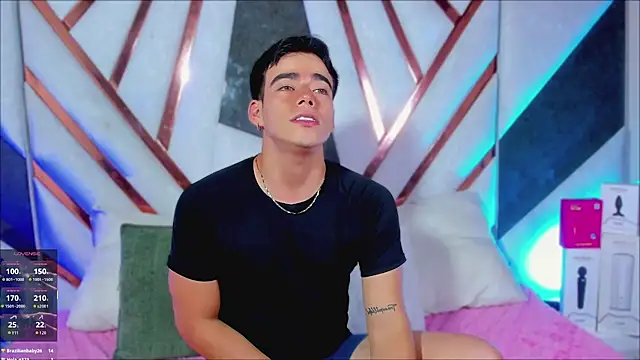 Alejandro_karter18 Adlı Modelin Web Kamerası Şovu