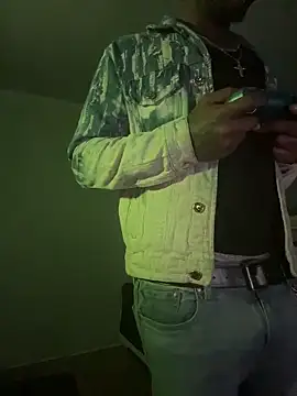 MIGHTYDEMONXXX Show in webcam