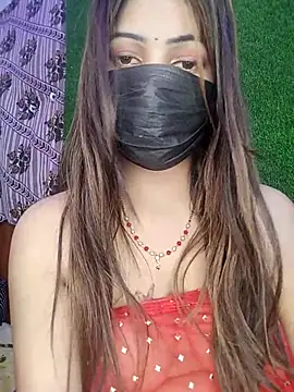 CUTI-NAINAn Live XXX chat