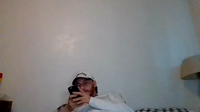 TallHungandCloudy69n Webbikameraesitys