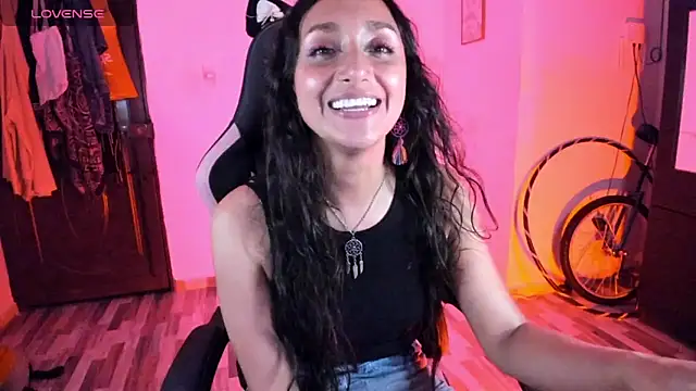 adrena_10 Adlı Modelin Canlı XXX Sohbeti