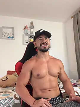 Chat XXX en directo de Ezzio_Scolaro