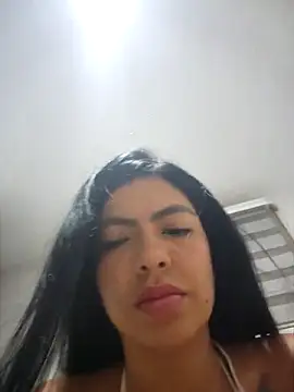 Chat XXX en directo de Noa_rousse01