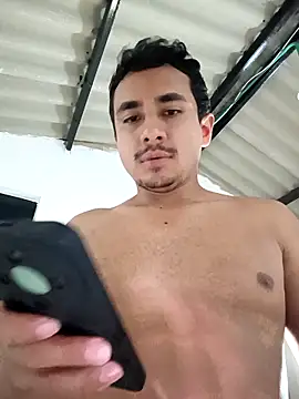 Chat XXX en directo de Simone_Miller