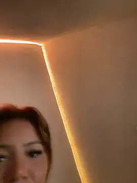 Chat XXX ao vivo de Isisbennett