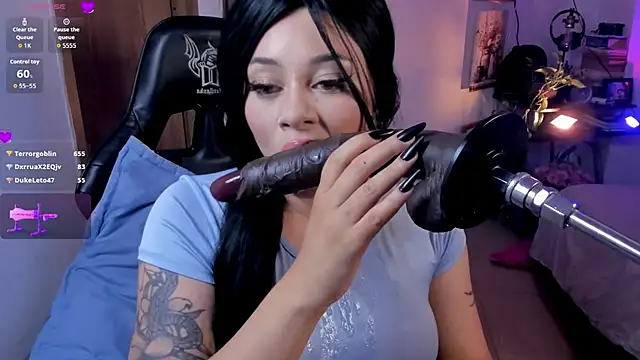 LilyRobertts লাইভ XXX চ্যাট