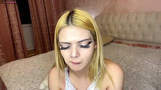 LenitaTumblin's Live XXX Chat