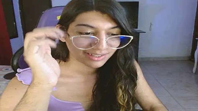 Alanni_parker Pertunjukan Webcam