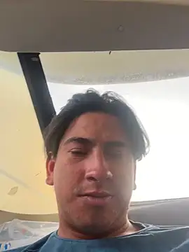 Chatroom XXX en direct de algila08