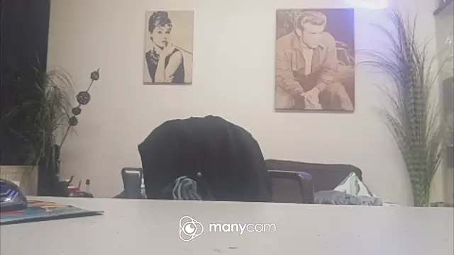 der_dino30 live XXX chat