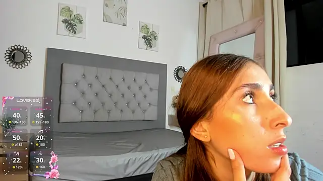 Chat XXX Live Arya_Grey