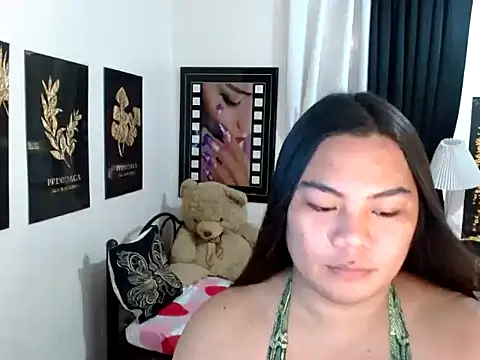 TSbrianaHugeCock's Webcam Show