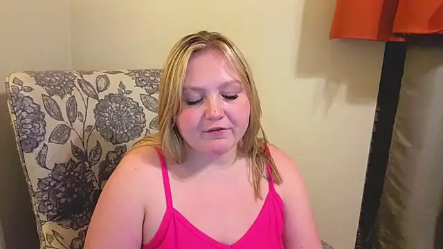 โชว์เว็บแคมของ PhatAssBlond