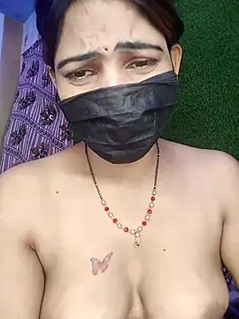 CUTI-NAINA live XXX chat