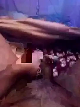 ParlousCarpet Adlı Modelin Web Kamerası Şovu